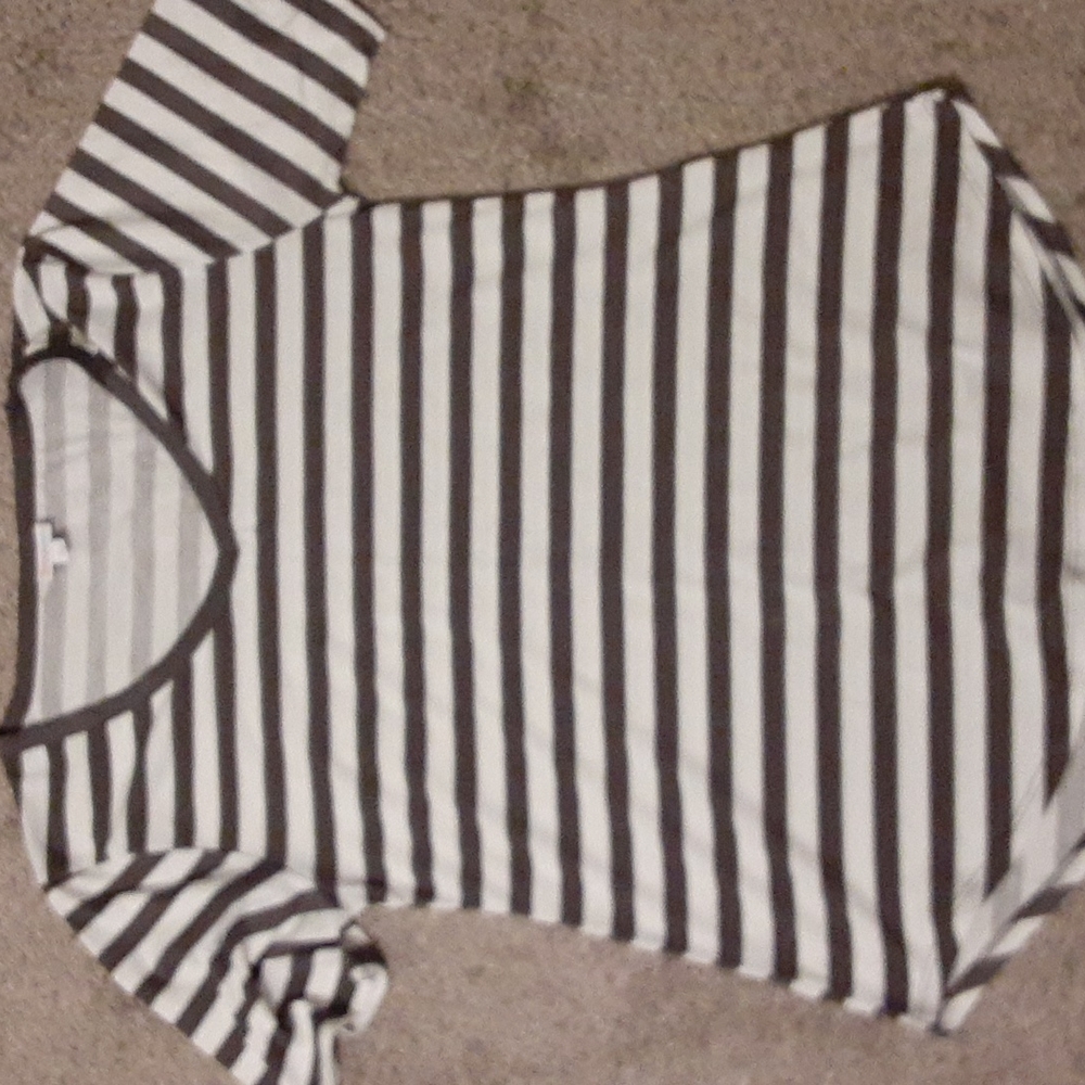 LuLaRoe Iris GUC